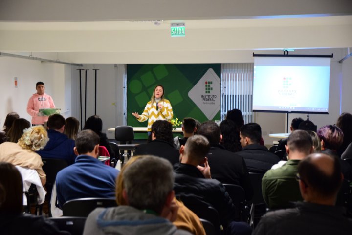 IVformaçãolideranças notícia26062023