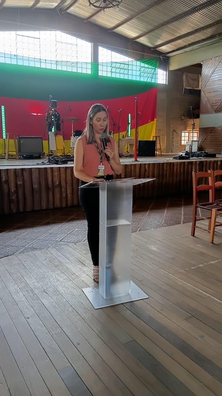 5 Carla no protocolo do evento