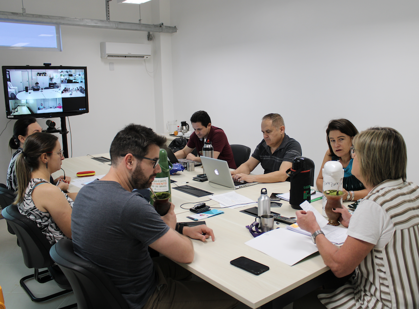 Captura de Tela 2019-12-10 às 09.24.30.png