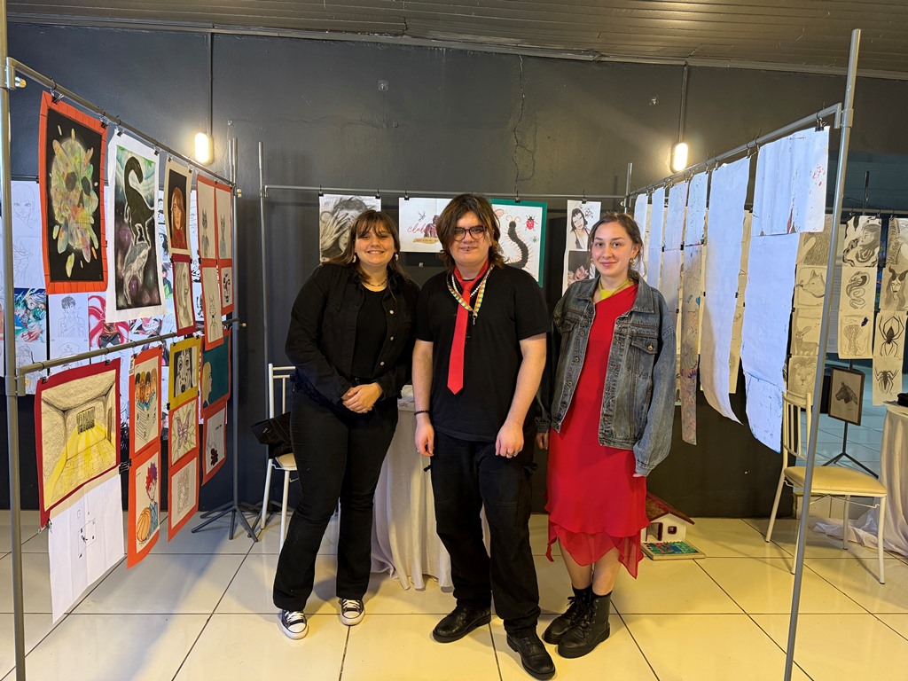 Estudantes do Clube de artes