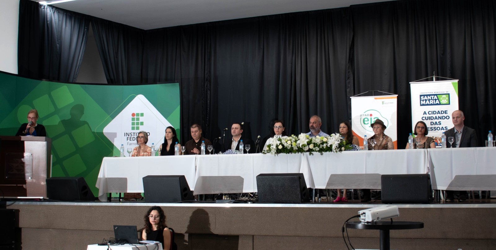 Mesa formatura eja ept 2023 santa maria