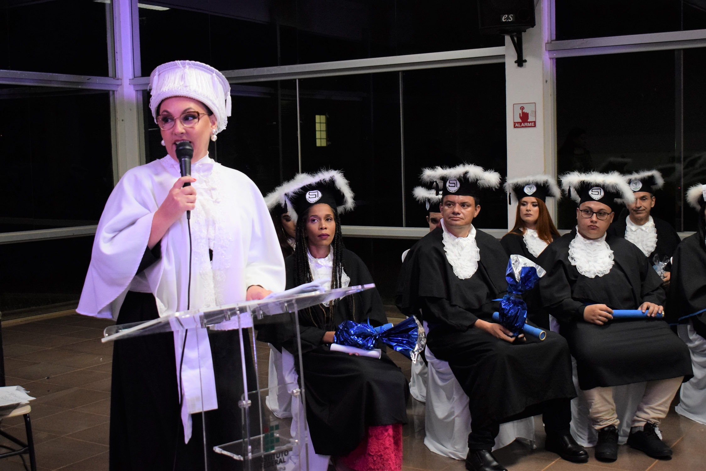 Reitora do IFFar Nidia Heringer