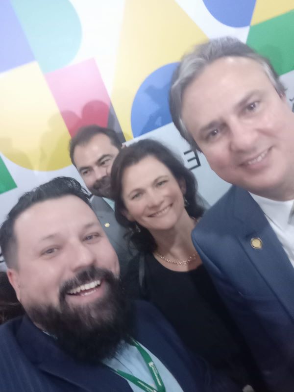 Reuniao DG Brasilia 19.04.jpg
