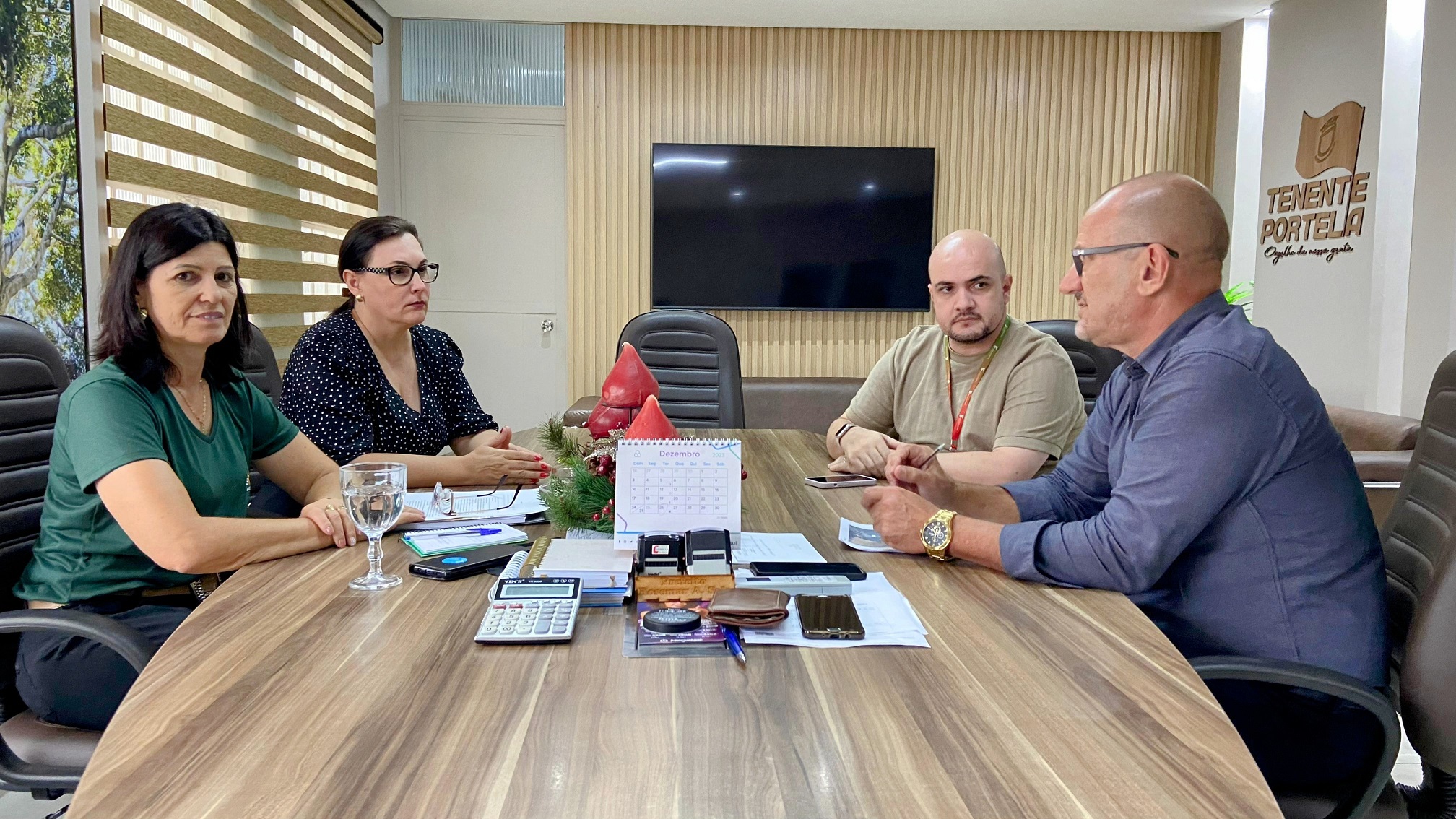 Reunião na Prefeitura de Tenente Portela 20 12 2023