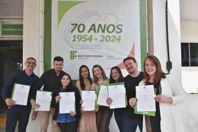 Campus realiza colação de gabinete e forma novos administradores