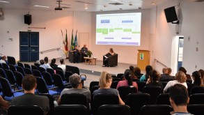 Docentes do campus participam de formação sobre Currículo Integrado Docentes do campus participam de formação sobre Currículo Integrado