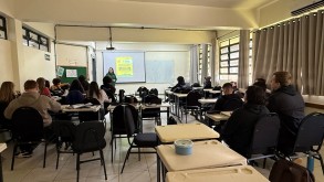 Estudantes do Técnico em Informática participam da 15ª Mostra de Cinema e Direitos Humanos Estudantes do Técnico em Informática participam da 15ª Mostra de Cinema e Direitos…