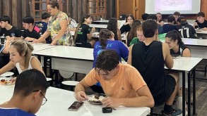 Nugea realiza ação de conscientização sobre o uso da água Nugea realiza ação de conscientização sobre o uso da água